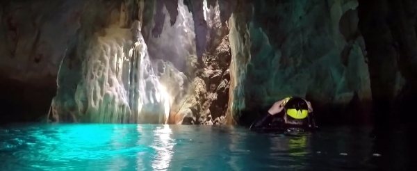 科隆潛水旅遊推薦-潛進科隆。沈船遺址、渡假潛旅九潛五日 (兩人即可成行)